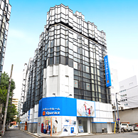 キュラーズ トランクルーム東新宿店外観